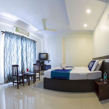 Hotel Sm Regency Kochi Екстериор снимка